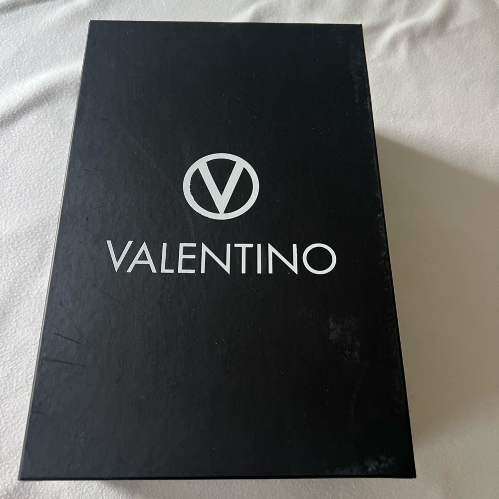 Valentino Women's Off-White Sneakers - Picture 10 of 11